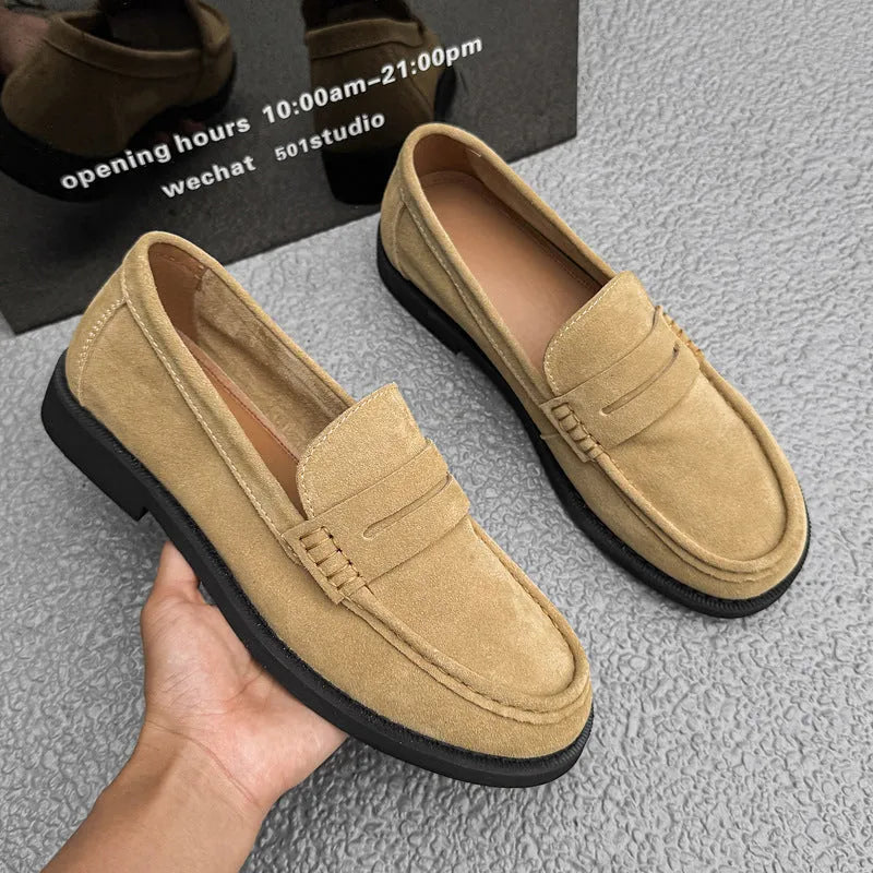 Men's slip-on casual shoes in microfiber with a rubber sole, shown in a neutral colour