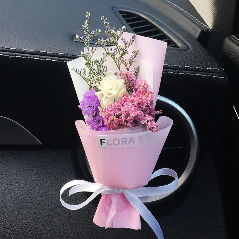 Dried flower car air freshener set with colourful bouquet and fragrance strips for air conditioning vents
