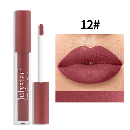 Matte lipstick tube with soft fog texture, 2.5ml content, 3-year shelf life