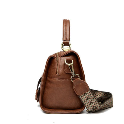 Women's grey one-shoulder crossbody bag with retro style and square shape