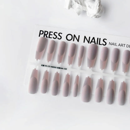 40 ultra-thin nail stickers with retro Chinese designs in frosted and glossy finishes for French manicures