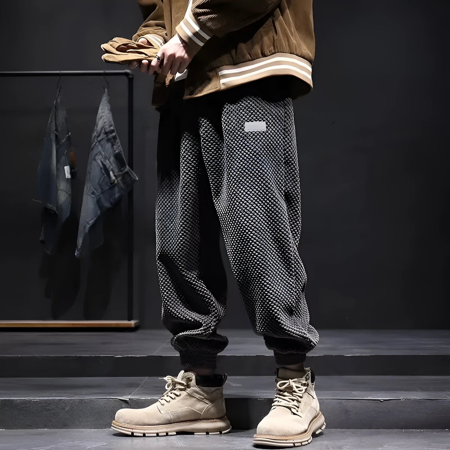 Men's grey ankle-tied sweatpants with straight leg cut and non-ironing fabric