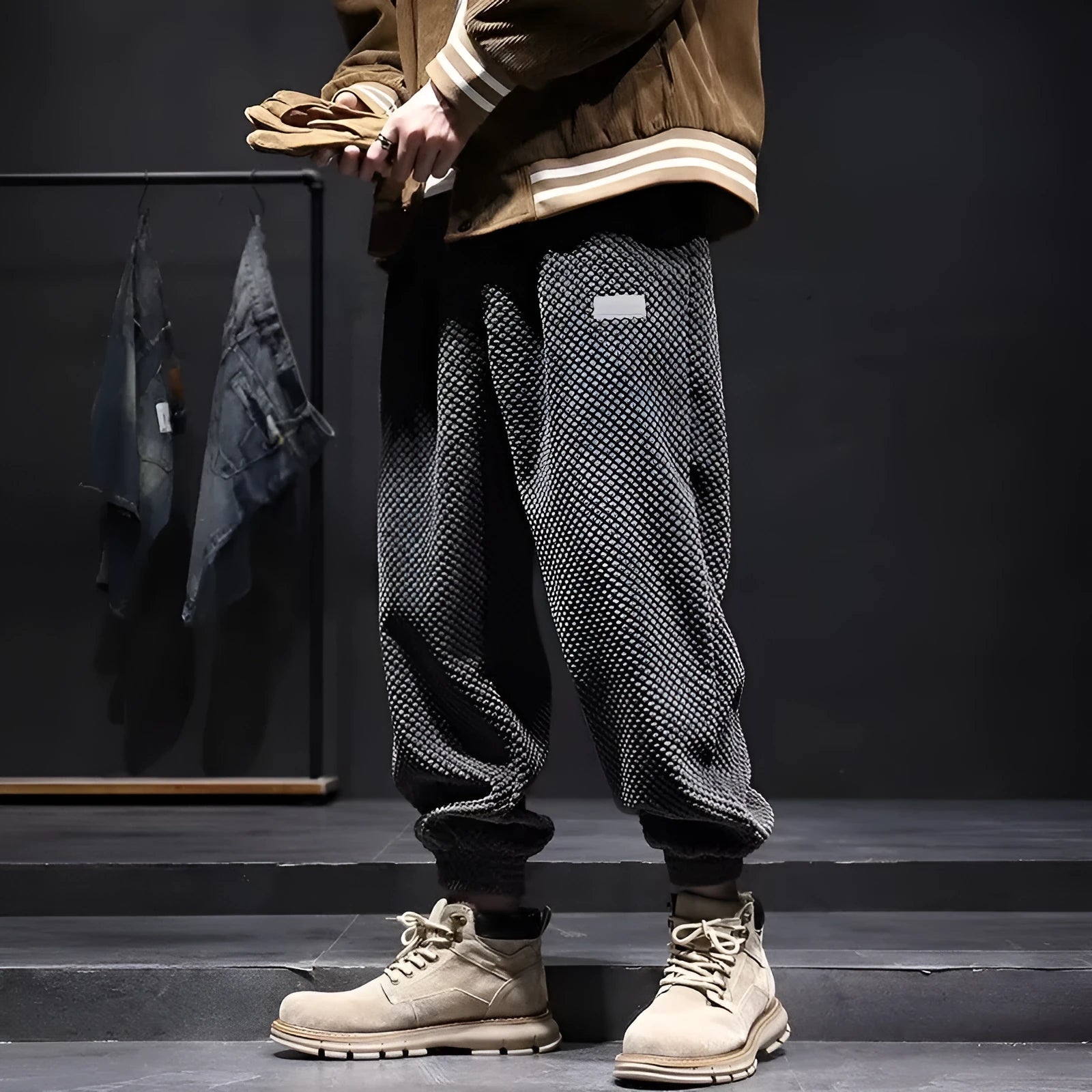 Men's grey ankle-tied sweatpants with straight leg cut and non-ironing fabric