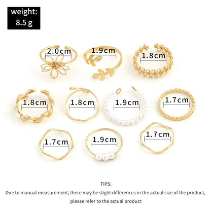 Gold openwork flower pattern ring set with electroplated glossy finish