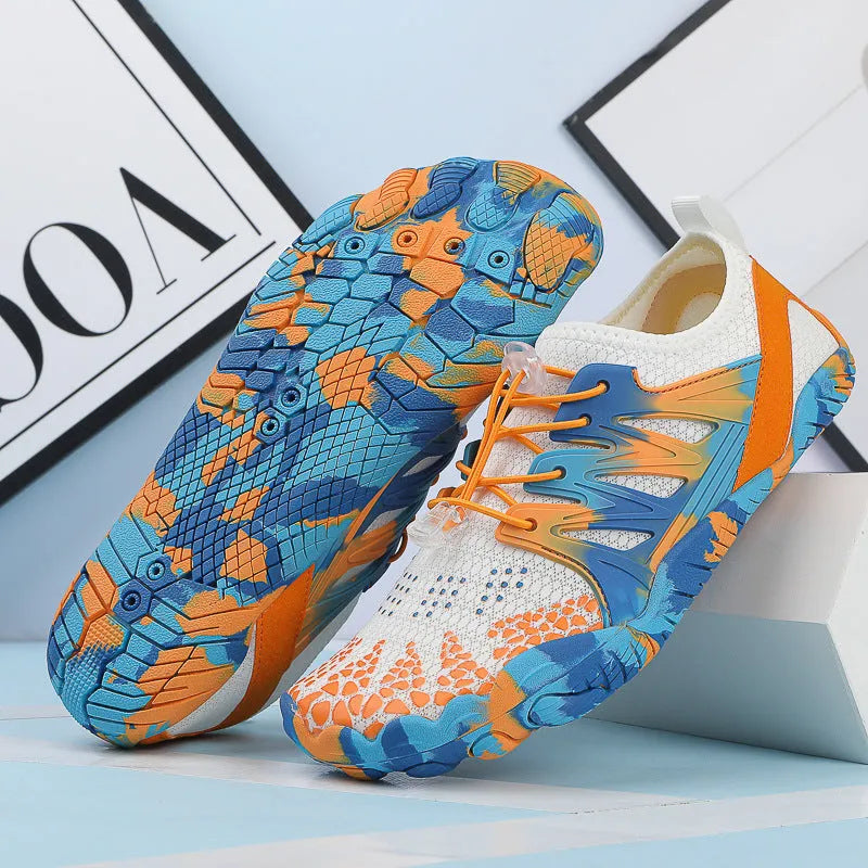 Quick-drying mesh wading shoes with non-slip rubber sole and lace-up front.