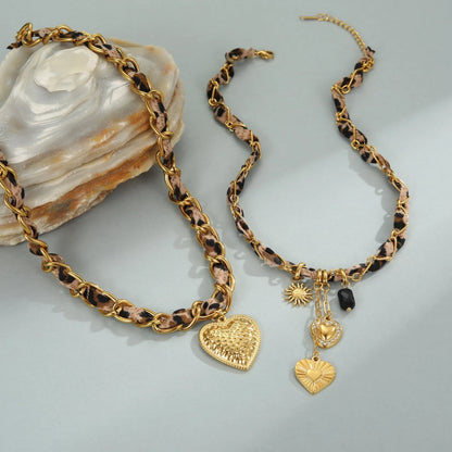 Stainless steel leopard love pendant necklace with geometric design on 41-50cm adjustable chain