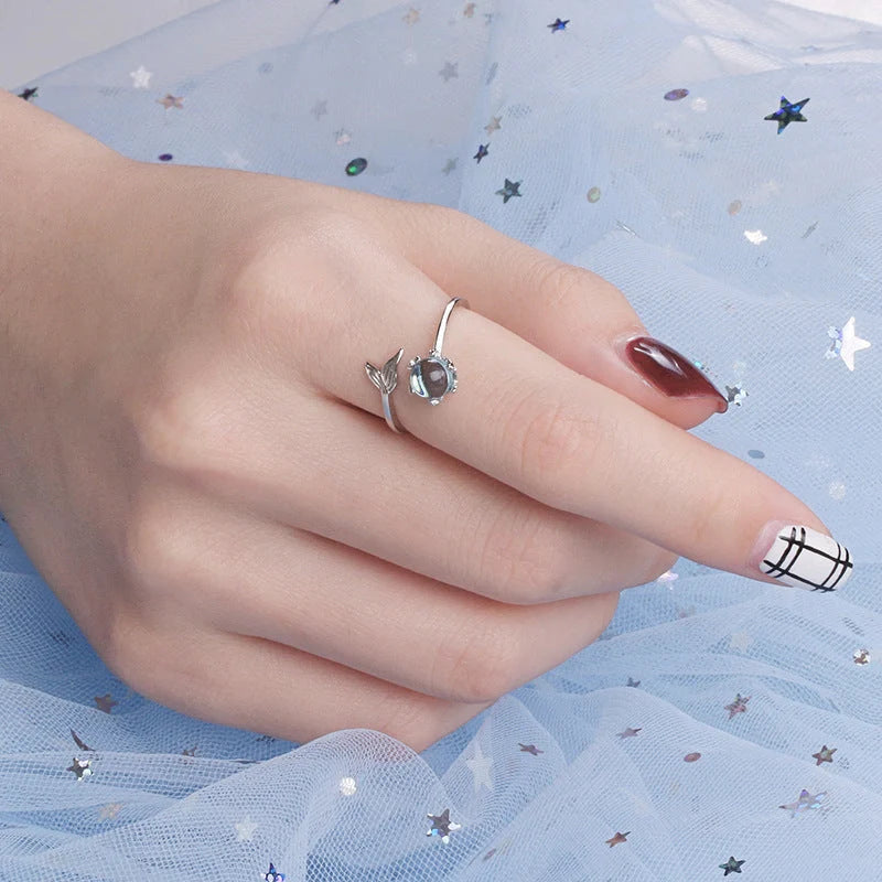 Adjustable mermaid tail ring in silver with zircon inlays