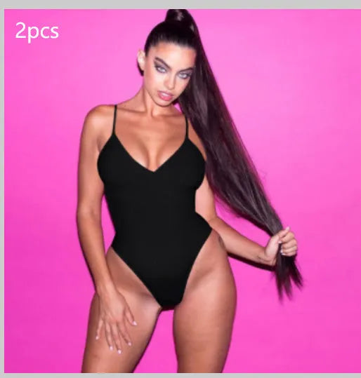 Women's solid colour backless triangle swimsuit two-piece set on a mannequin