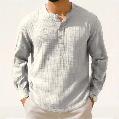Slim fit long sleeve shirt with round neck and 3/4 sleeves in linen-style fabric