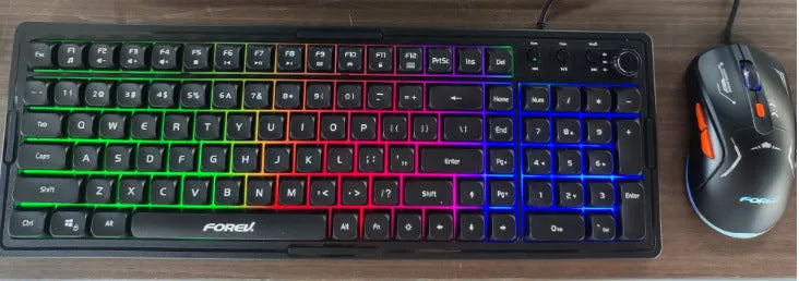 Mechanical keyboard and wireless mouse set in a chosen colour like beige gray or sky blue on a desk.