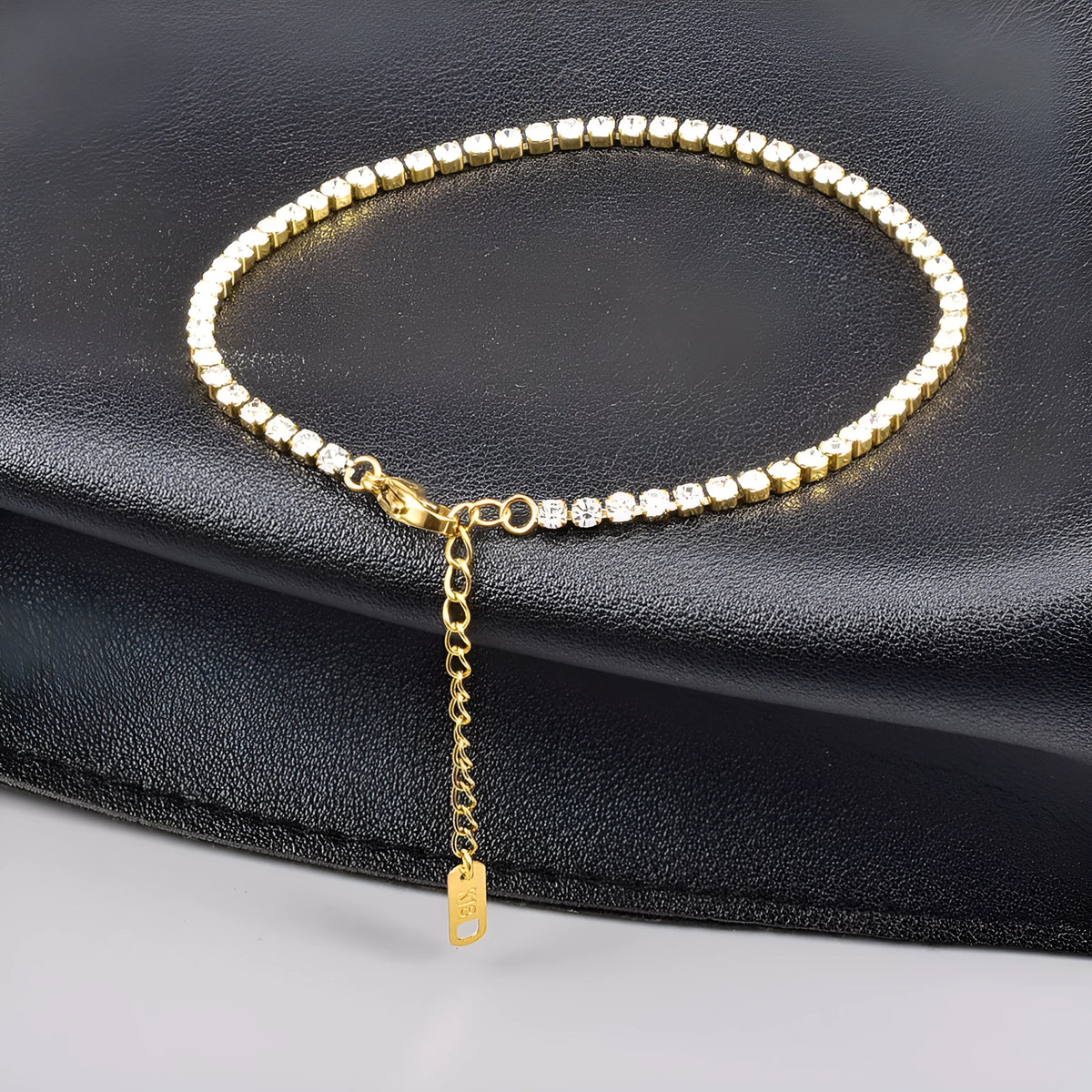 Gold titanium steel fruit anklet with 20+5cm chain and 0.25cm pendant for women's summer wear