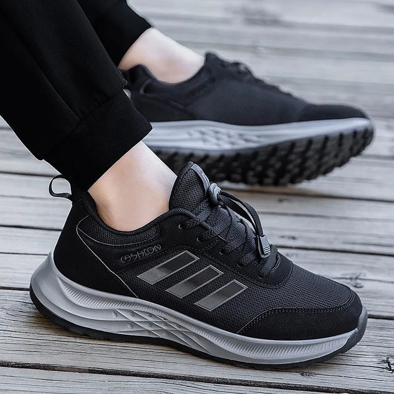 Unisex slip-on casual shoes with mesh upper and elastic band in various colours.