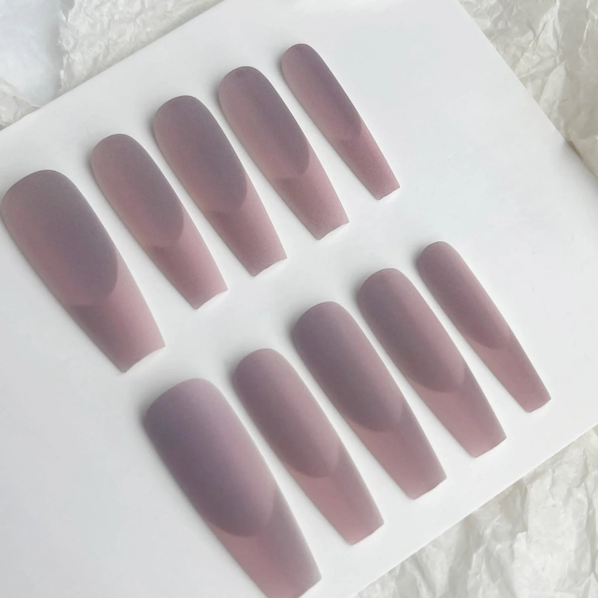 40 ultra-thin nail stickers with retro Chinese designs in frosted and glossy finishes for French manicures