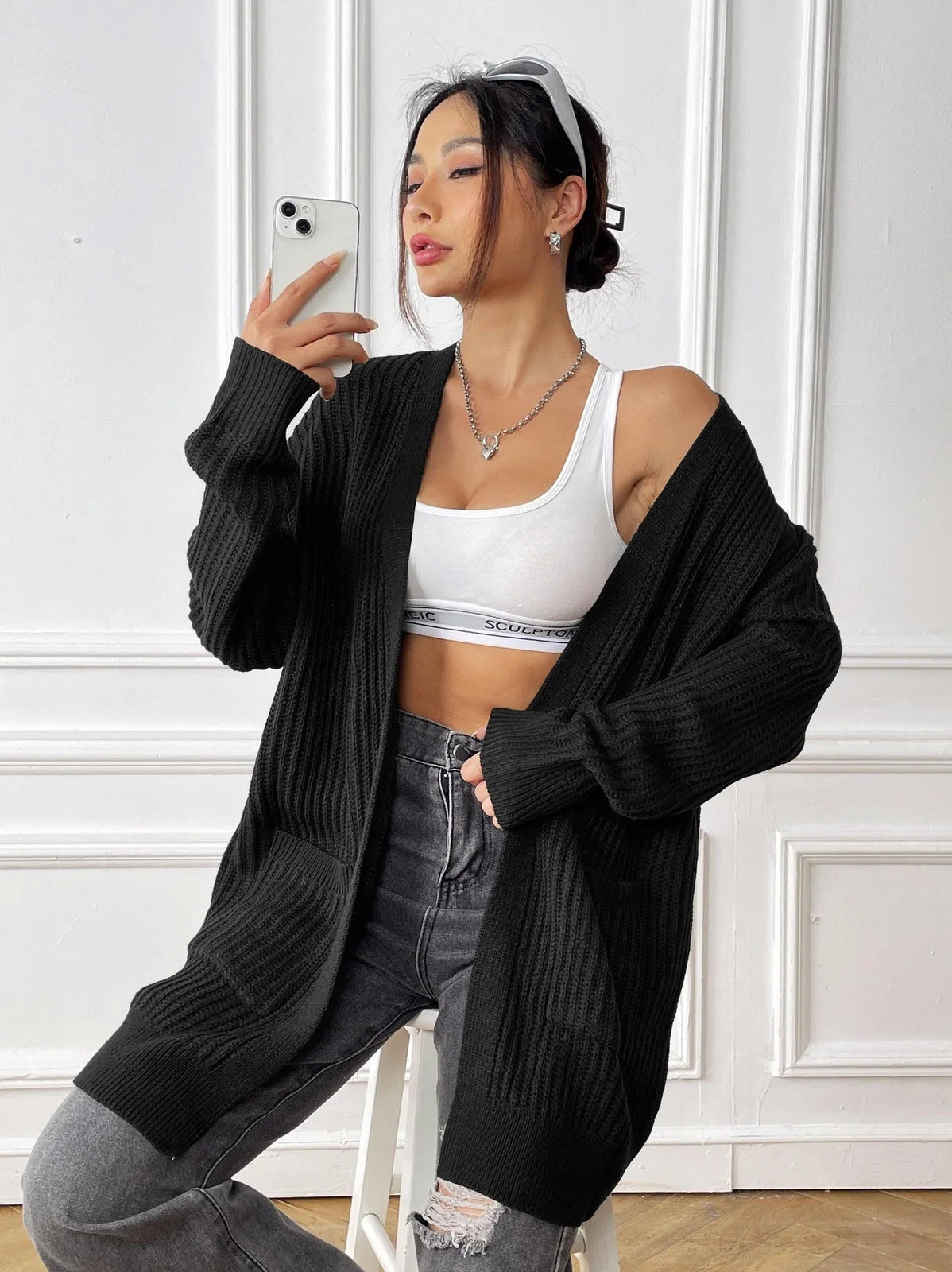 Women's dark green acrylic cardigan with two pockets and 65cm length
