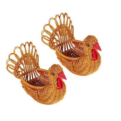 Deer-shaped rattan fruit basket in natural khaki, perfect for fresh produce storage and home decor