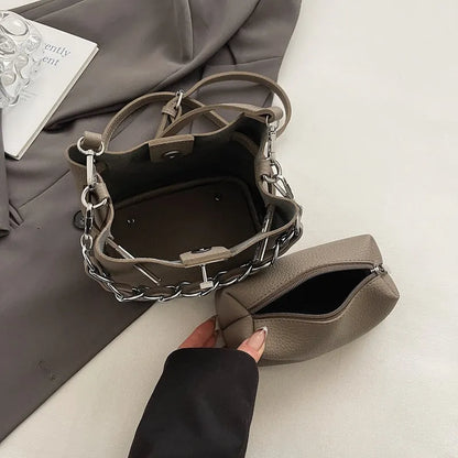Retro soft PU leather shoulder bucket bag in black with internal organiser compartments