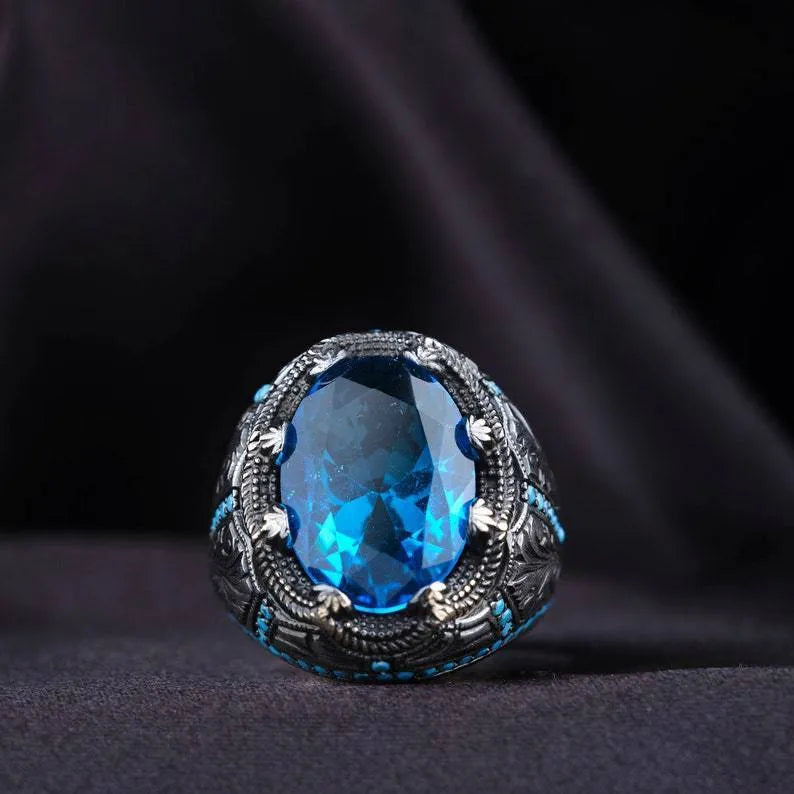 Antique silver geometric alloy ring with blue zircon stones on size chart showing 7-13
