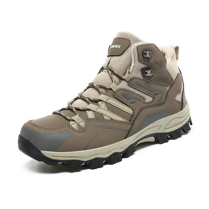 High-top hiking shoes in flannel with natural rubber sole, shown in colour options for outdoor wear.