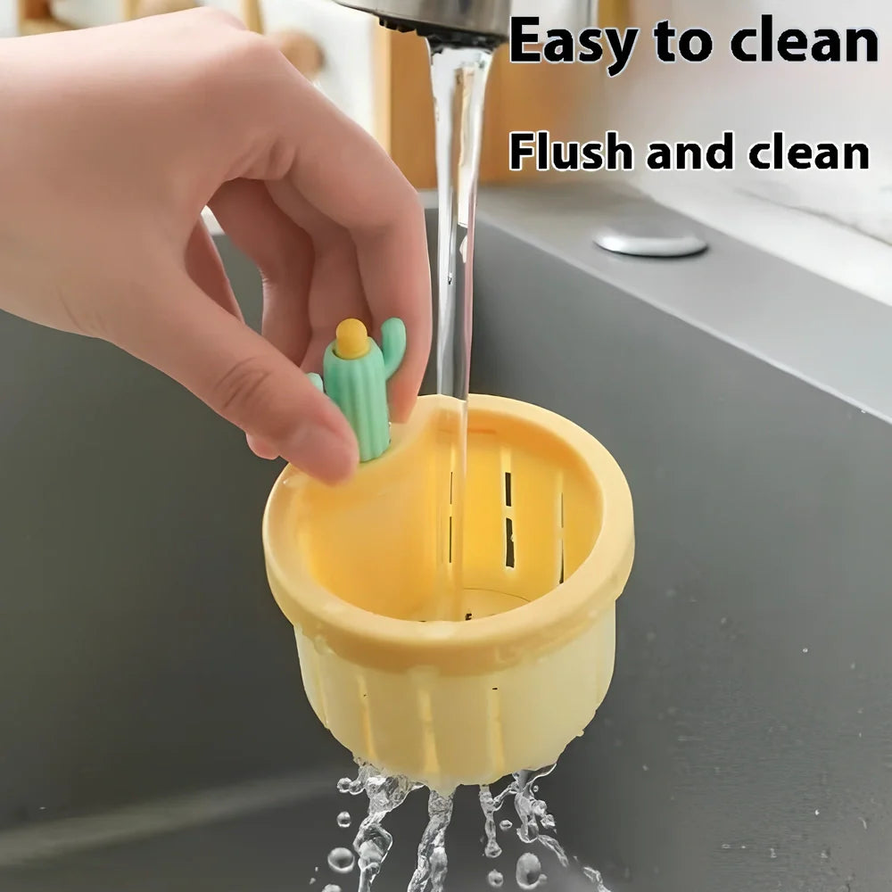 Green cactus-shaped PP sink filter basket with widened gasket on kitchen drain, 10cm height