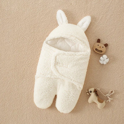 Thickened anti-shock baby quilt in khaki colour showing lamb velvet exterior and pure cotton interior