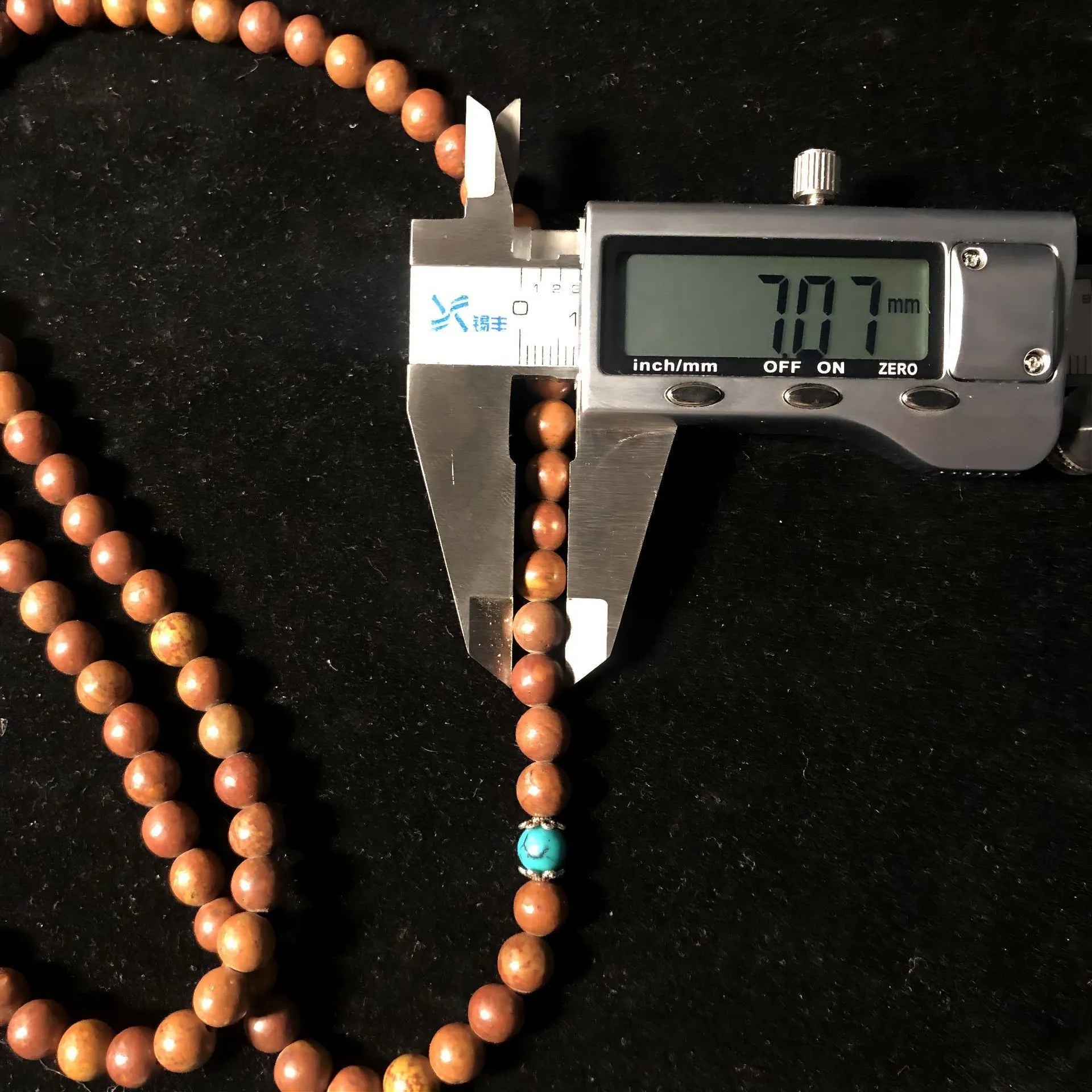 Handmade geometric stone bead bracelet with 108 Lvzhu hand-polished beads