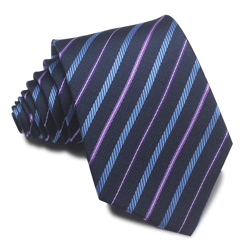 Close-up of a red and black striped men's business tie with a textured Jacquard weave, showing the 8cm width and arrow point shape.
