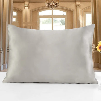 19 M double-sided silk pillowcase in champagne colour showing smooth texture and hem detailing