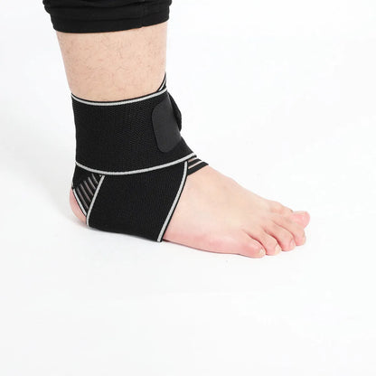 Elastic ankle support bandage for sports winding application in black, blue, or orange free size