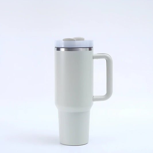 304 stainless steel vacuum cup with double-wall insulation showing 40oz capacity and 26cm height dimensions