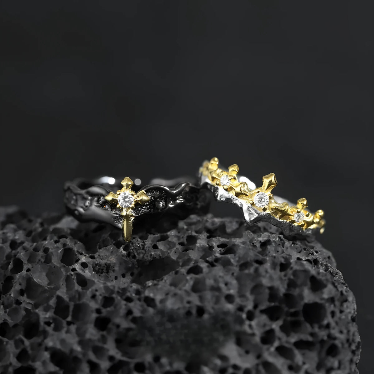 Princess Knight adjustable silver couple ring in white gold or black gold electroplating