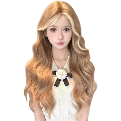 Long curly full-head lace wig in American highlight gold colour