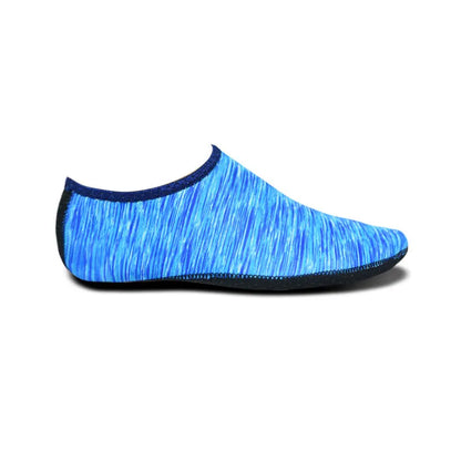 Pair of snorkeling diving socks in camouflage red, 2.5mm rubber and Lycra, non-slip sole, shown flat.