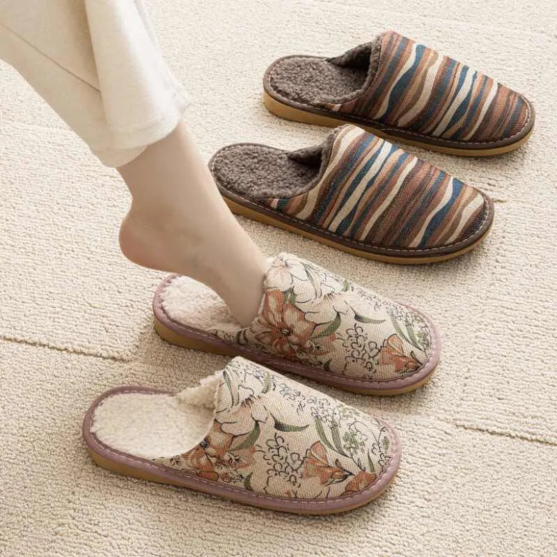 Warm winter linen-surface cotton household slippers in red flower colour with PVC sole.