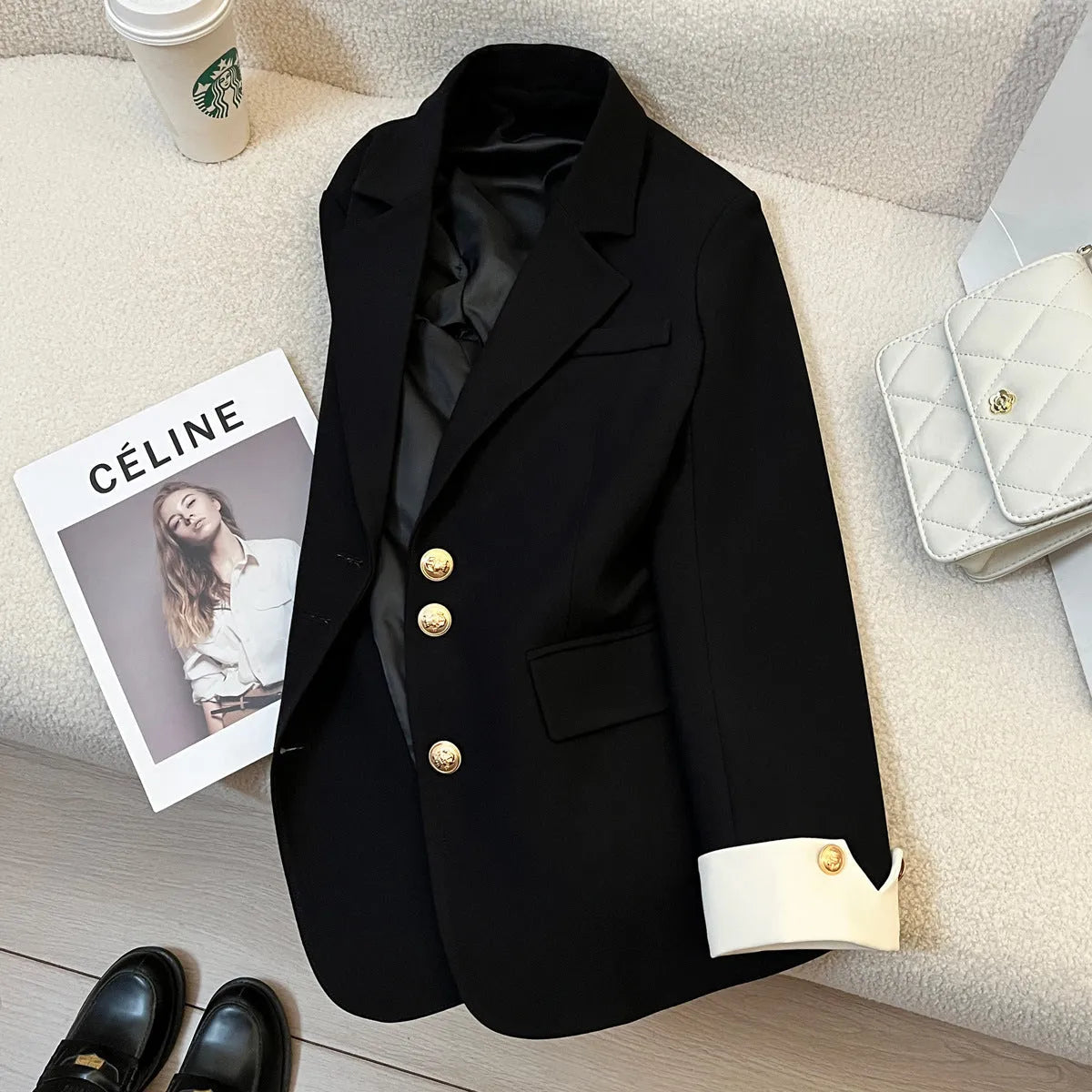 Women's Korean-style coat with 65cm length, loose fit, regular long sleeves and pockets in milky white