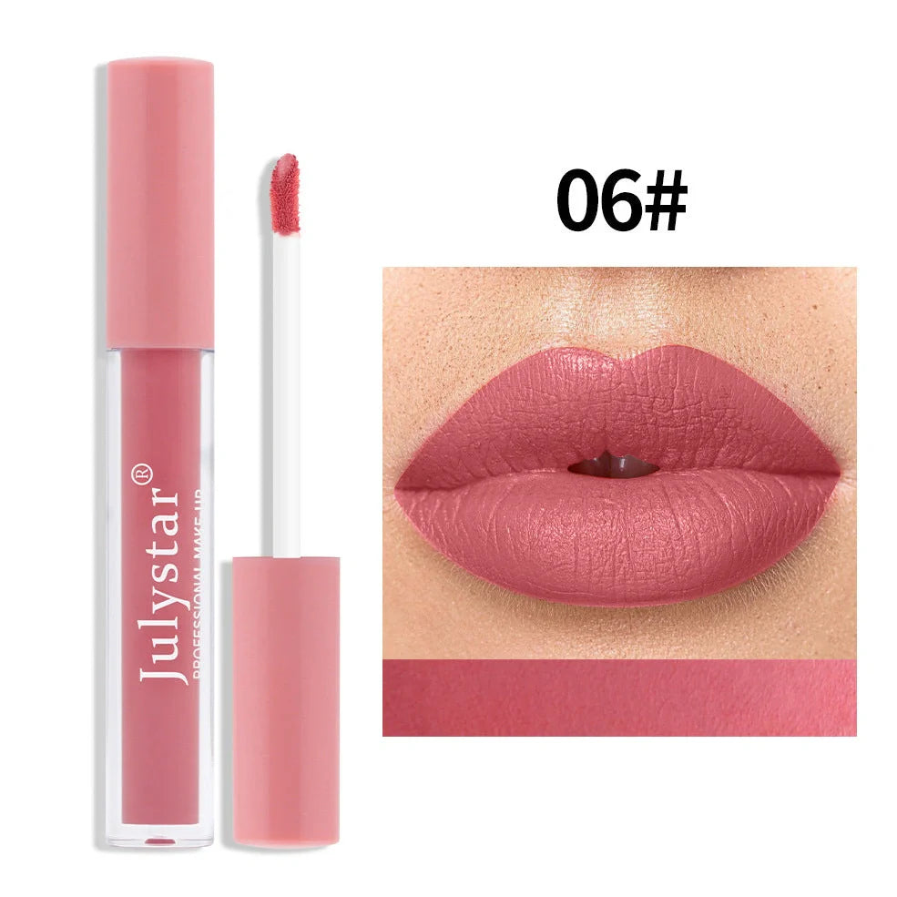 Matte lipstick tube with soft fog texture, 2.5ml content, 3-year shelf life
