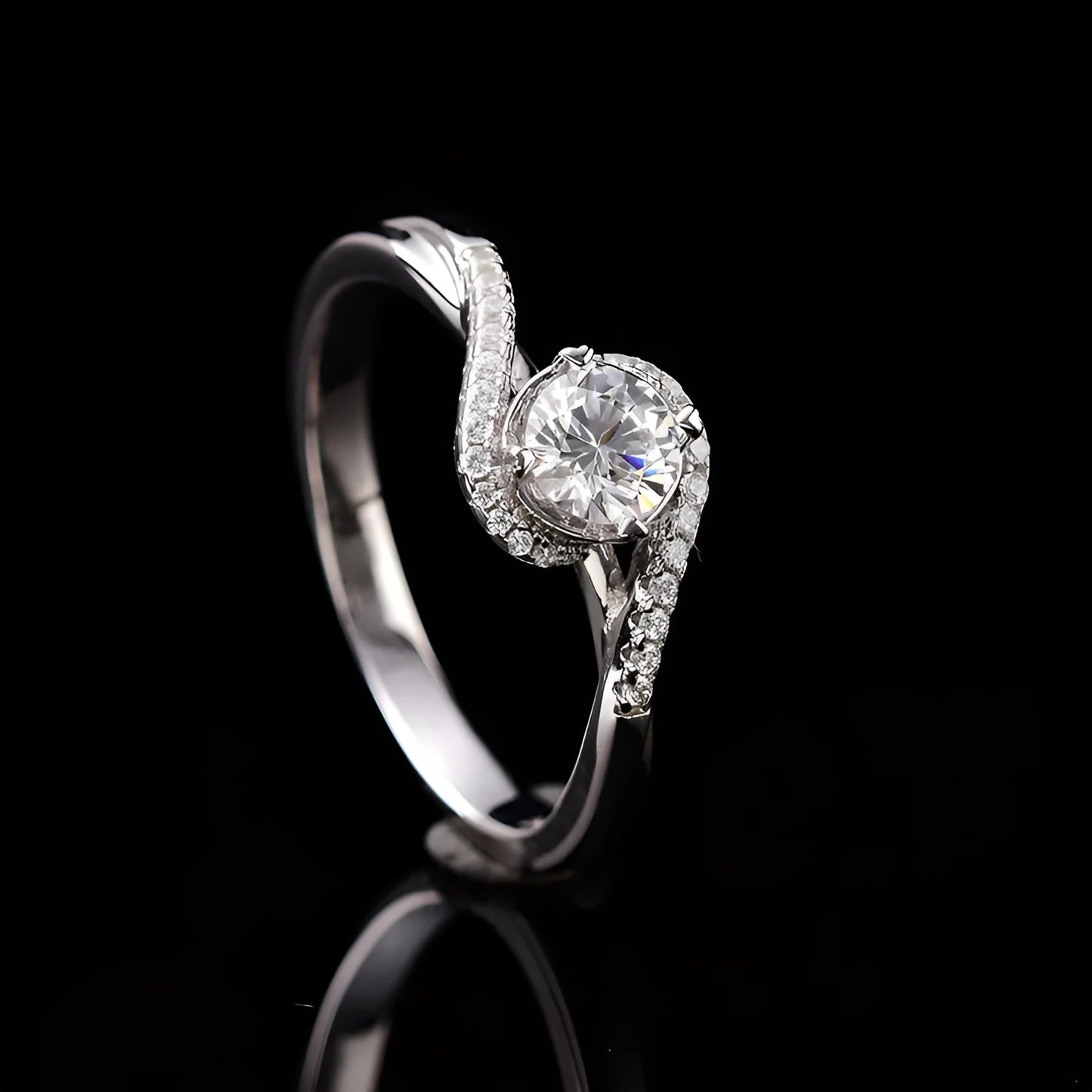 Silver adjustable open mouth women's ring with 8mm synthetic moissanite angel eyes and geometric texture