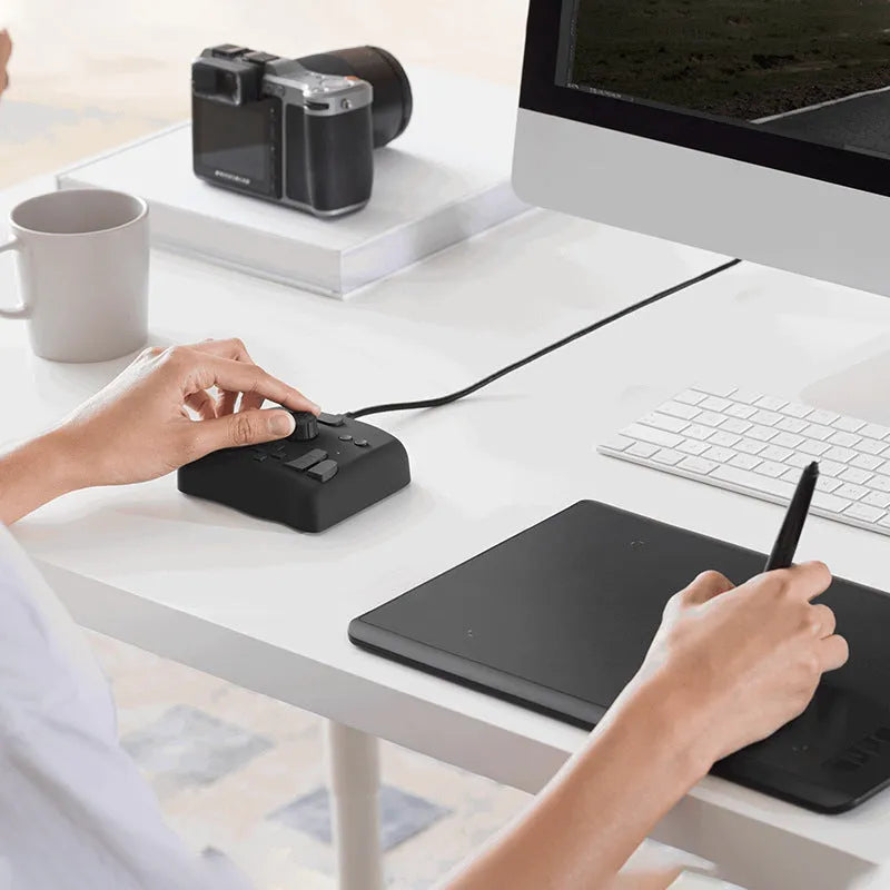 TourBox NEO 148mm USB Video Editing Controller - PC+ABS Construction ...