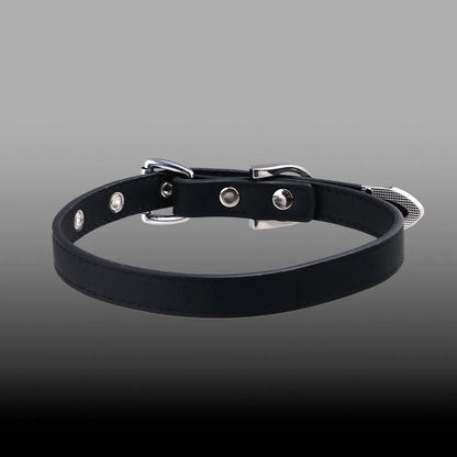 Black genuine cowhide leather collar with alloy pendant, adjustable 41-50cm perimeter