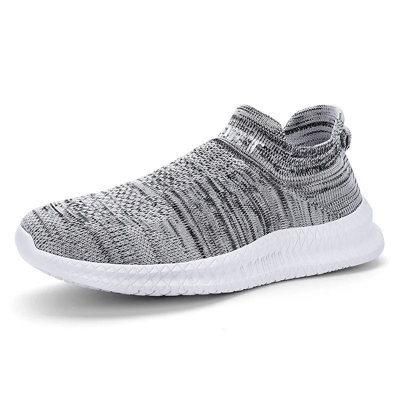 Men's breathable Flyknit casual trainers in four colours with flat heel and viscose sole