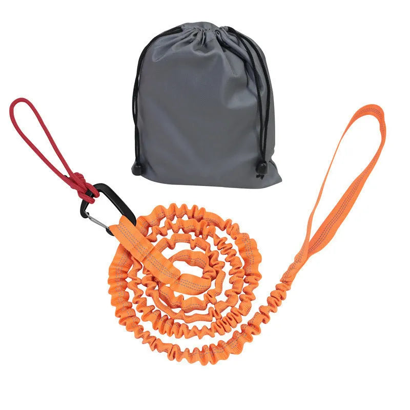 Bicycle hand holding rope with metal carabiner clips for parent-child bike towing in four colours.