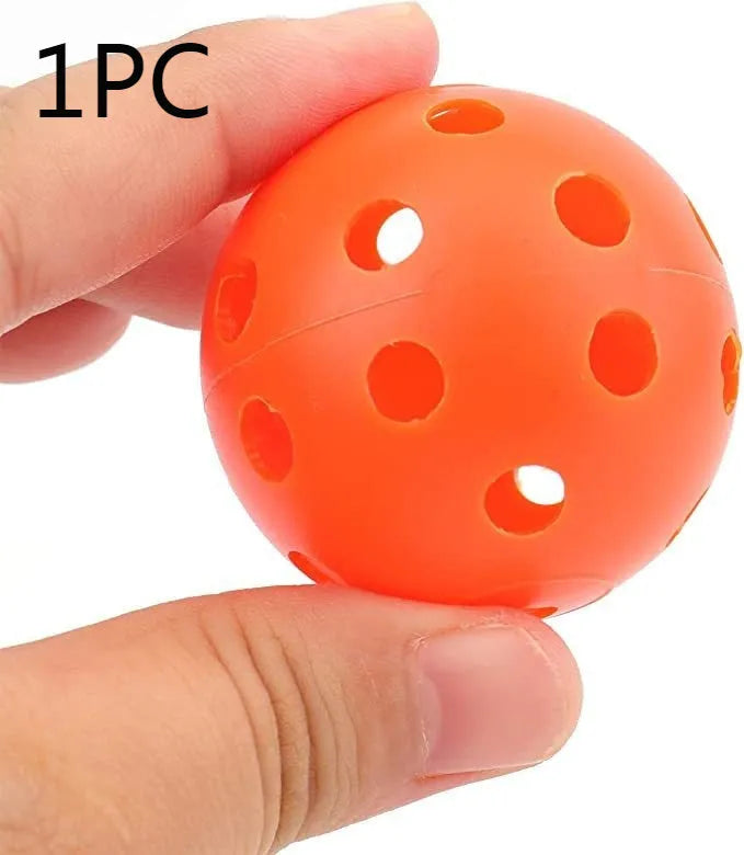 26-hole multi-colour golf practice balls in red, orange, blue, green, white, yellow with net pocket