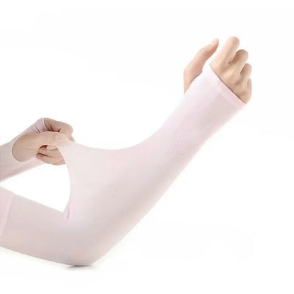 Open-finger driving ice sleeves in viscose fibre fabric for sun protection while operating vehicles
