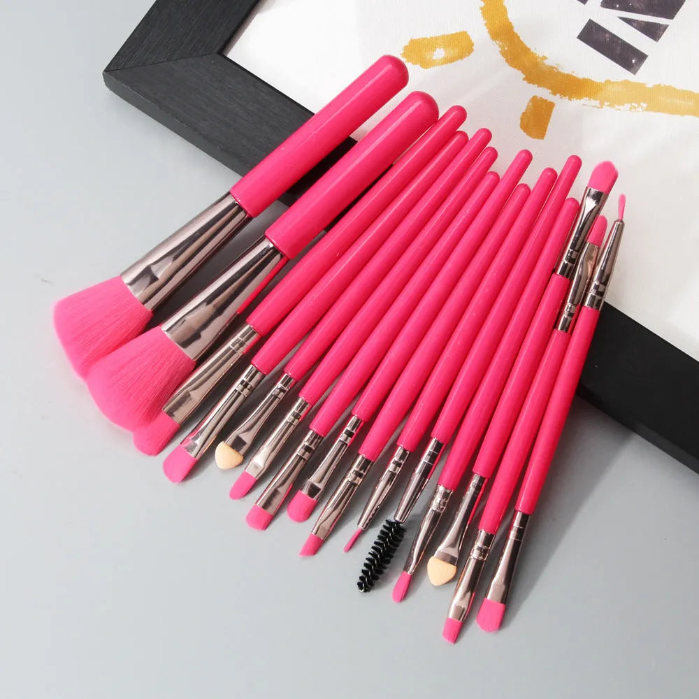 MAANGE 18-piece make-up and brush set with fan-shaped tools for blending and application