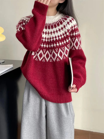 Round neck Christmas knitwear top in brown, red, or black with geometric pattern, long sleeves, loose fit, and 50cm length