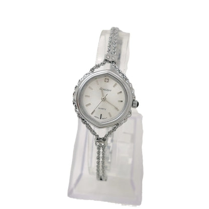Women's quartz watch with 25mm dial, mineral glass mirror, and chain strap in gold or silver colour