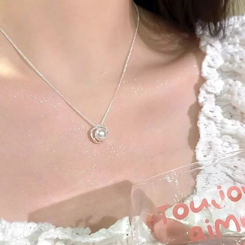 Rose pearl necklace for women with pearl pendant on copper cross chain, geometric circle ring design, 41-50cm