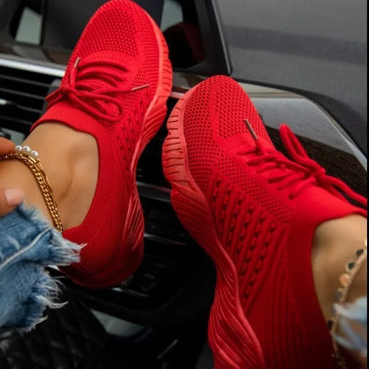 Women's thick bottom solid colour dad sneakers in various sizes and colours