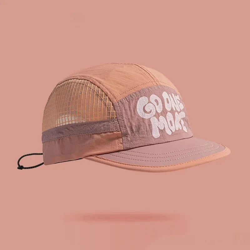 Gradient quick-drying mesh baseball cap with dome crown and English letters in multiple colour options