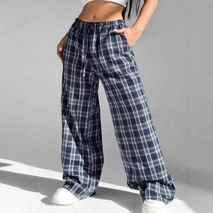 Women's loose fit trousers with drawstring waist and plaid pattern pockets in blue colour