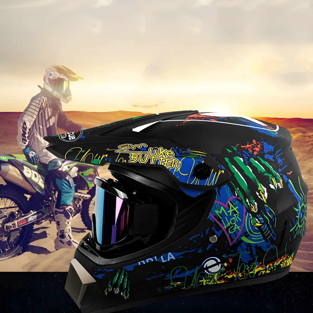 Adult cross-country karting and motorcycle helmet in ABS, shown in Bright Black Green Boy colour.